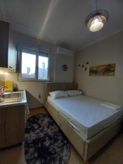 Perfect Location - 7