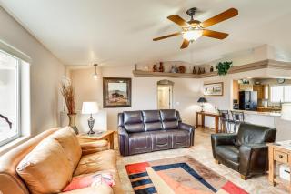 Grill and Dine Outside Lake Havasu Home with Pool! - Lake Havasu City - 5