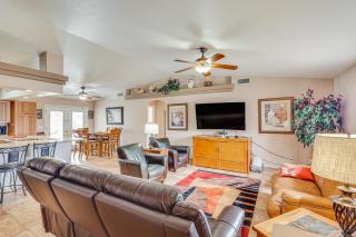 Grill and Dine Outside Lake Havasu Home with Pool! - Lake Havasu City - 4