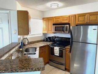 Relaxing Condo with Heated Pool - Indialantic - 2