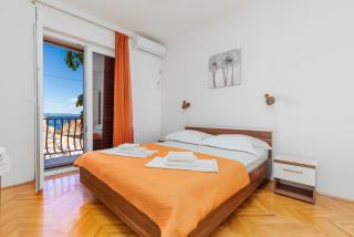 Apartments by the sea Podgora, Makarska - 12326 - Podgora - 1