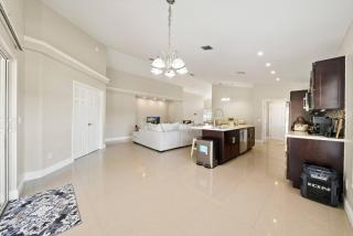 Family Friendly Pool Home 4Rooms - 4