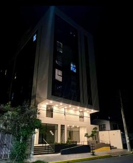 Modern Studio Style Comfort in Exclusive Area - Cochabamba - 4