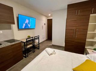 Modern Studio Style Comfort in Exclusive Area - Cochabamba - 3