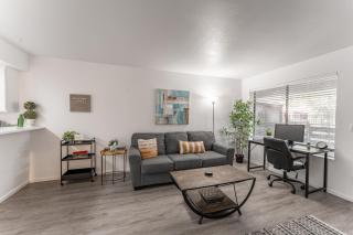 Mesa Riverview 1 BR Apt with King - 9
