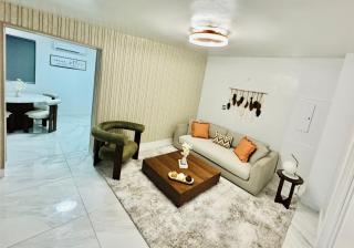 Earth-Toned Escape, Stylish Stay - 8