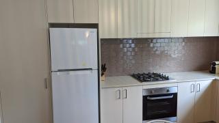 Guesthouse near airport with private access and parking - 9