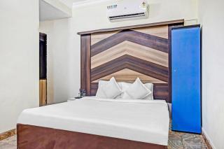 FabHotel Neethu Residency - 3
