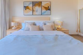 New! Luxury PH with Pool Golf & Ocean Views - 2