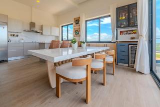 New! Luxury PH with Pool Golf & Ocean Views - 6