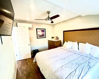 Coastal Sands Inn - 7