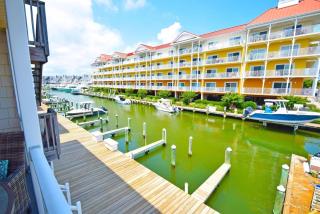 Aronimink 1B condo - 8