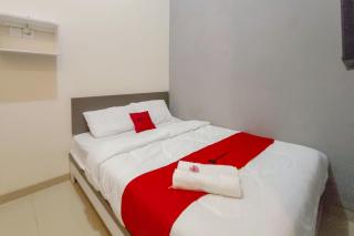 RedDoorz Syariah near RS Bhayangkara Gayamsari Semarang - Semarang - 0