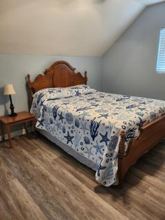 Lake House - - 4