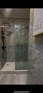 Cozy Modern 3 Bedroom Penthouse - 5