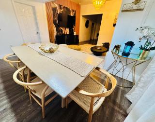 Chill Boho Living in Miami - 3