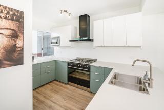 Abbys Villa - 3BR - Pool - Tennis - Family - Broadwater - 3