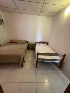 Hostal Montecarlos - Salinas - 8