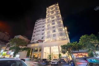 Galliot Hotel Nha Trang - 8