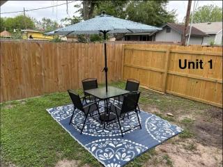 3 BR 3 Bath Airport SpaceX LNG WashDry Private Yard Deck Pets - Brownsville - 3