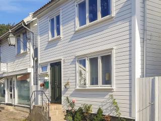 9 person holiday home in mandal, cleaning included - 9