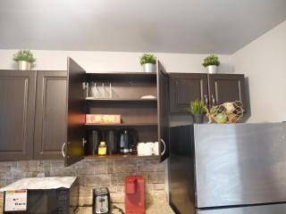 Entire Unique Apartment - 1