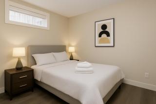 Spacious 4BD Home in Vancouver - Vancouver - 3