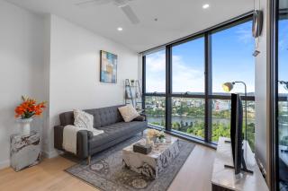 Your QW Escape - Pool Gym & Stunning Sky Deck View - 6