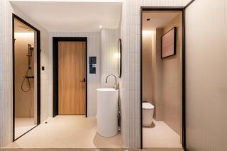 The Moment Hotel - Canton - 2