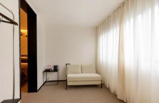 The Moment Hotel - Canton - 7
