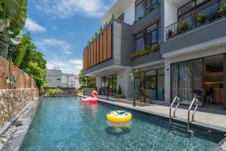 Sora Villa, 4BDR, Large Pool & Elevator Access - 0