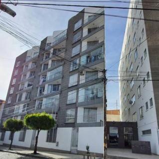 Soleado Dúplex de 2 Dormitorios en Sopocachi Cerca del Teleférico - 9