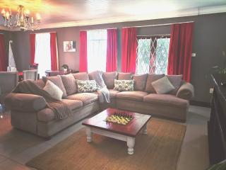 Green Hills Farm House - 1