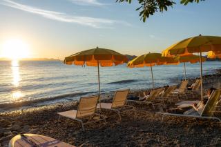 amarancia cottage hugging nature house - 1