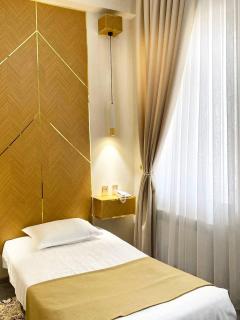 Hotel KARAVAN - 1