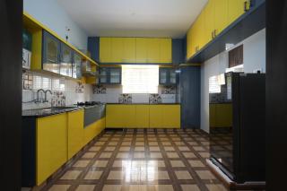 PARADISE VILLA A Luxury 5Bhk Home Stay - Tirupati - 4