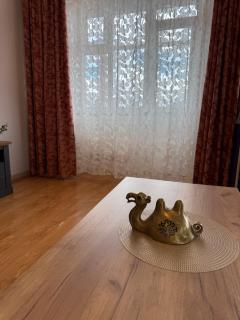 Cozy UB Stay-Walk to Attractions - Ulaanbaatar - 9