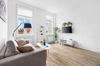 HideOut Apartments - 7