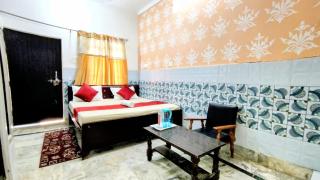 Hotel Shri Hari II A Boutique Hotel - Ayodhya - 0
