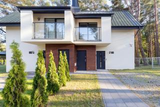 Prestigious House Rozewie Park by Noclegi Renters - 8