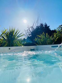 Tranquil Victorian Villa with Hot Tub & Sauna - 4