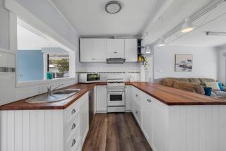 Cuttriss Coastal Nook - 7