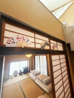 Spacious Traditional Japanese House with Modern Amenities near Shibuya for Families and Groups up to 12 Guests - 9