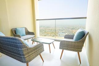 Guest Favorite - 2BR Apartment 57th Floor Close to Downtown - 2