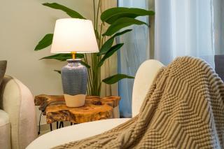 Guest Favorite - 2BR Apartment 57th Floor Close to Downtown - 4
