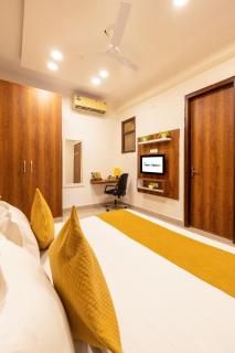 Hotel The Classic Inn Noida sector 70 - 2
