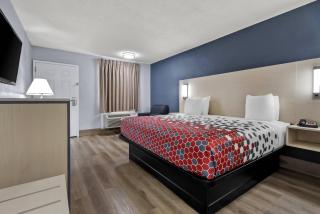 Econo Lodge Inn & Suites Cayce I-26 Airport - Cayce - 1