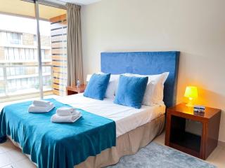 Outstanding Condo- Beach, Pool & Golf by BeCherish - Galé - 7