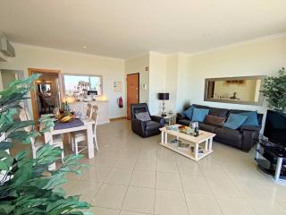 AlbufeiraOrada SunSet Penthouse by Be Cherish - Albufeira - 9