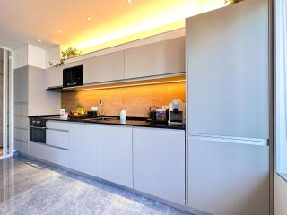 Lisbon Prestige River View Condo by BeCherish - Lissabon - 3